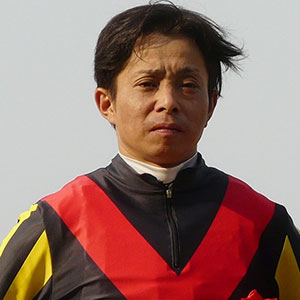 Yasunari Iwata